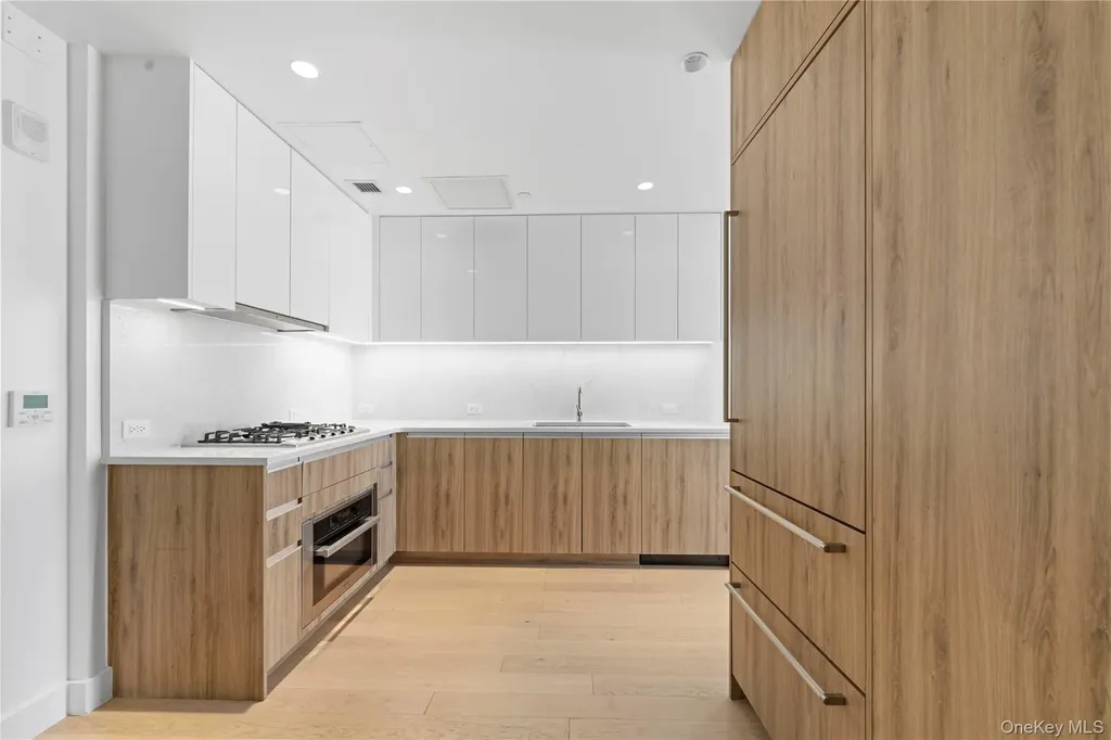 136-18 Maple Avenue Flushing NY 11355