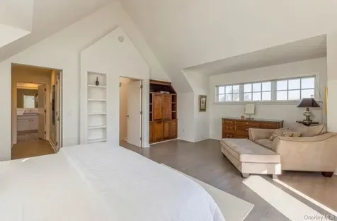 582 Hayground Road Wainscott NY 11976