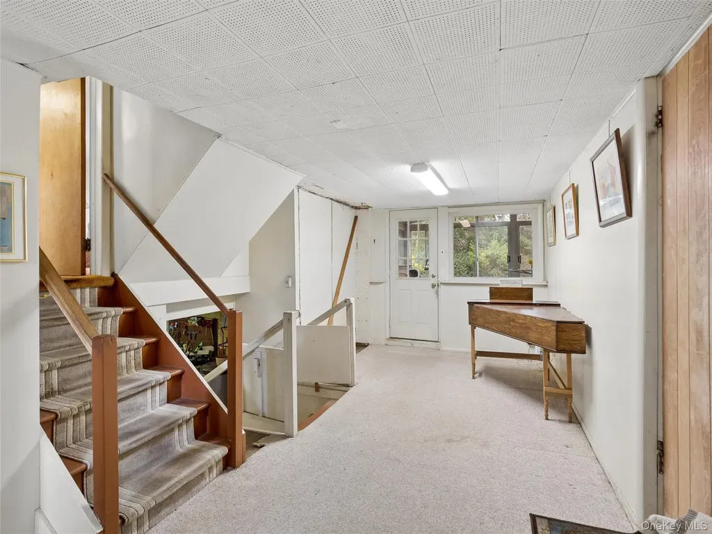 20 Cherry Lane Huntington NY 11743