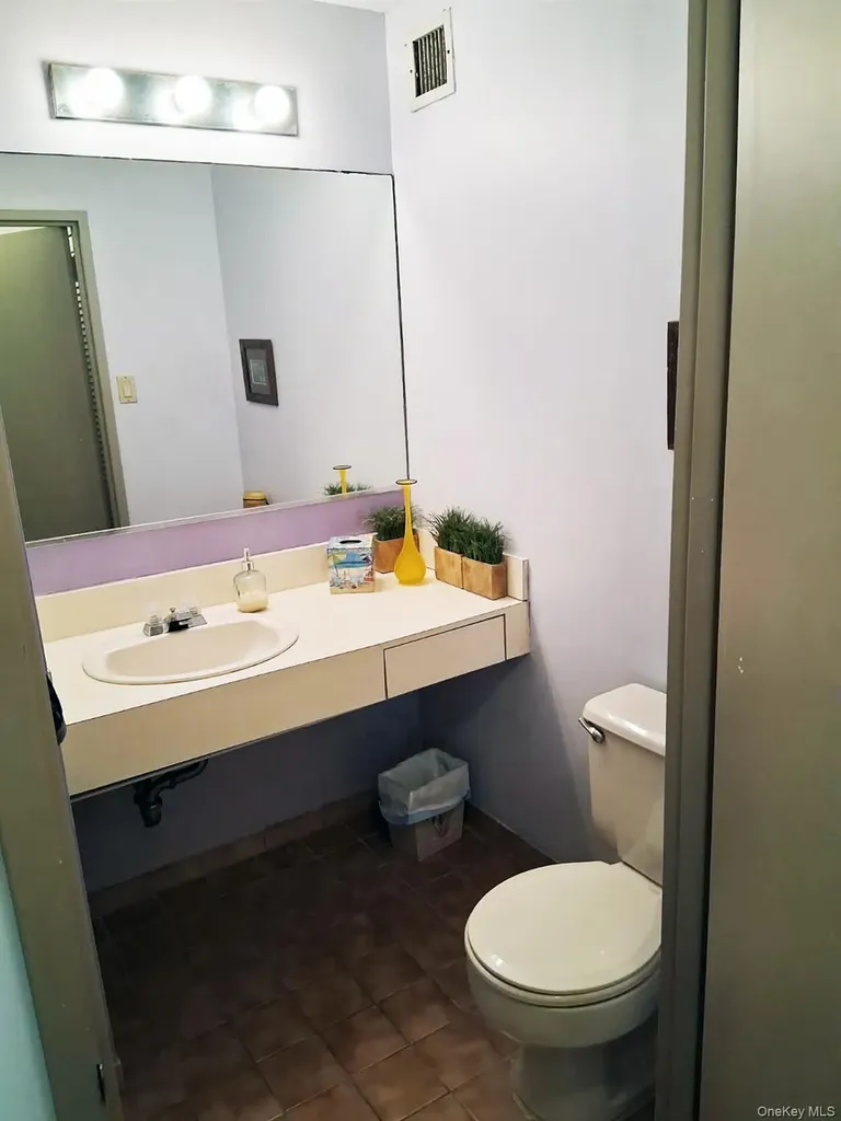 360 Shore Road Long Beach NY 11561