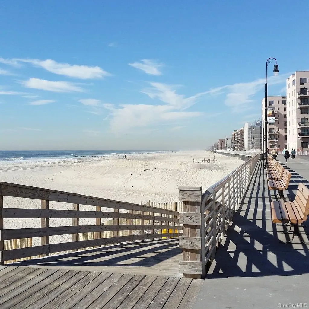 360 Shore Road Long Beach NY 11561