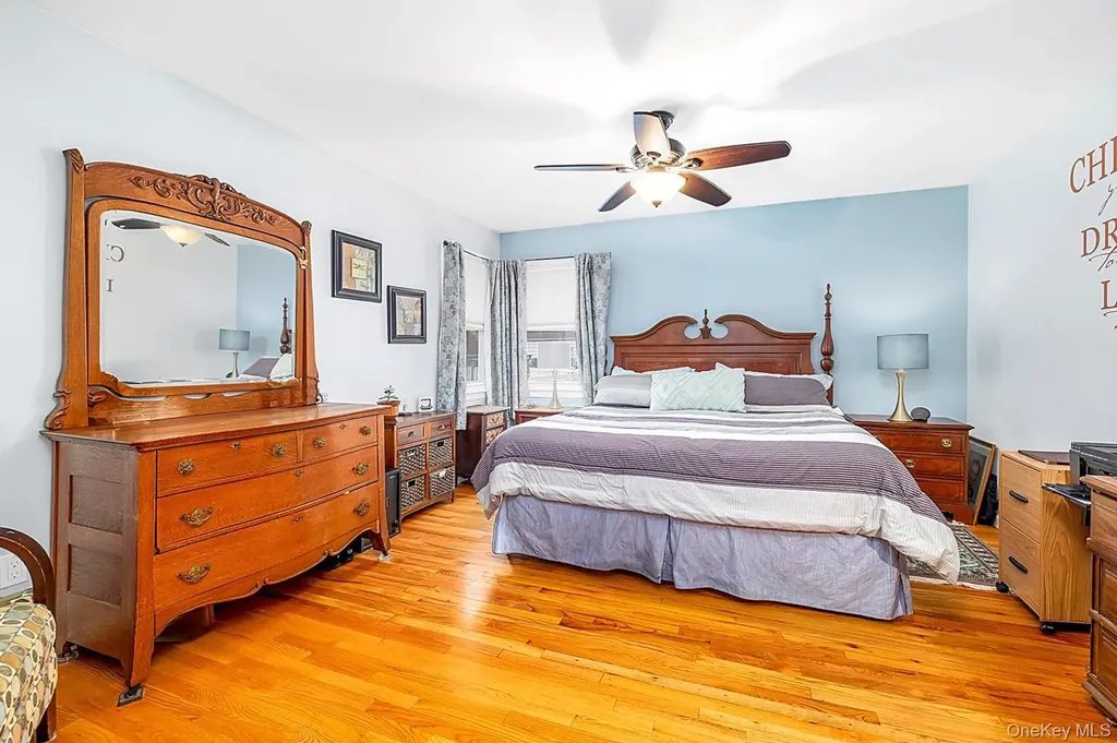 2A Baylis Place Lynbrook NY 11563