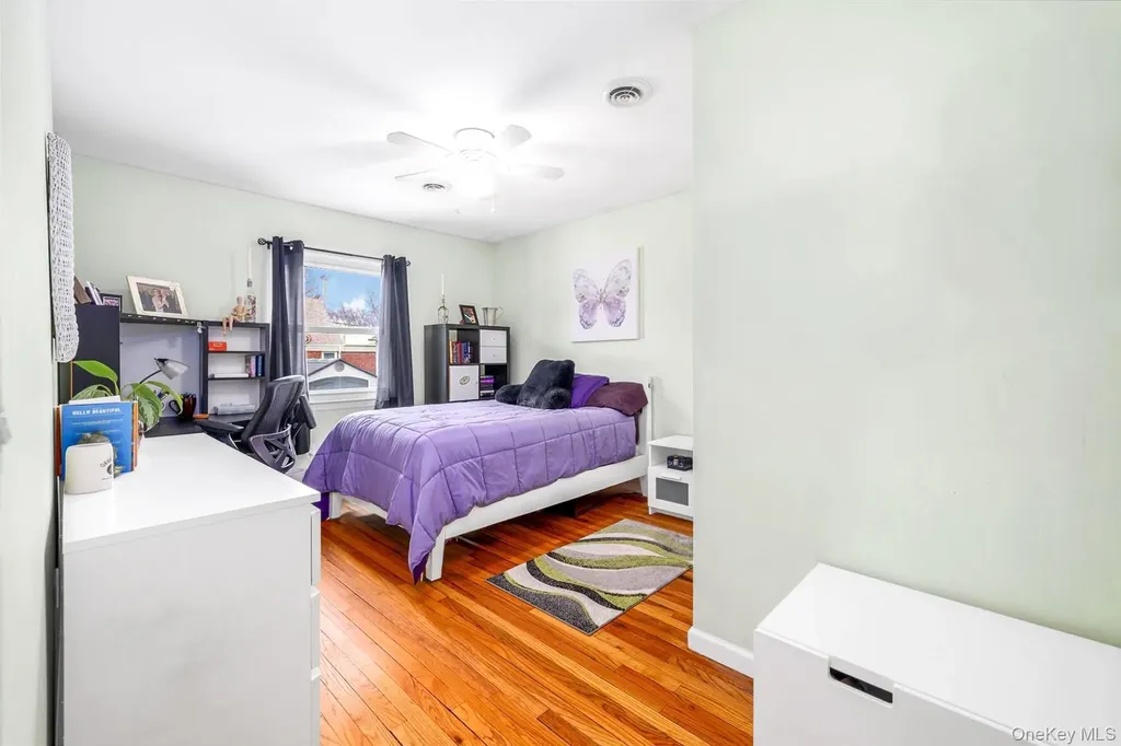 2A Baylis Place Lynbrook NY 11563