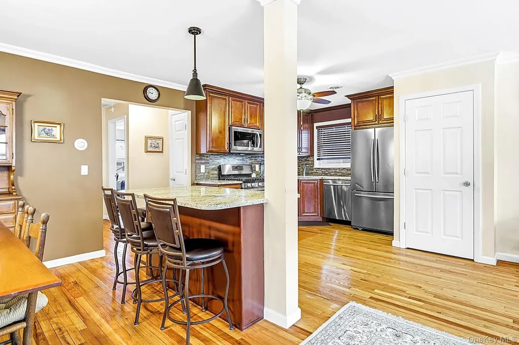 2A Baylis Place Lynbrook NY 11563