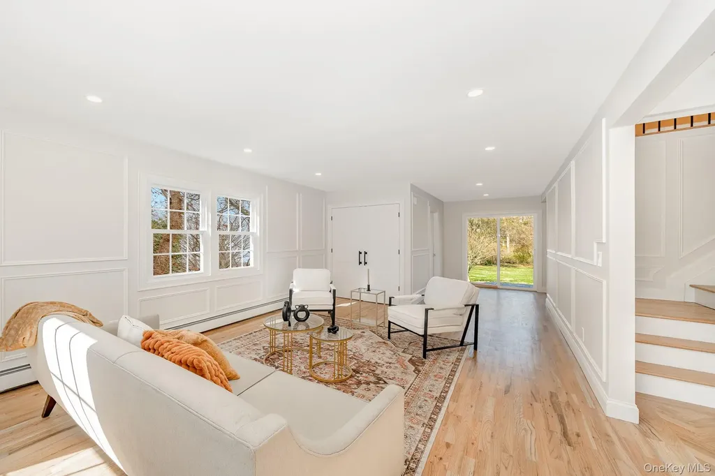 2 Pebble Hill Drive Northport NY 11768