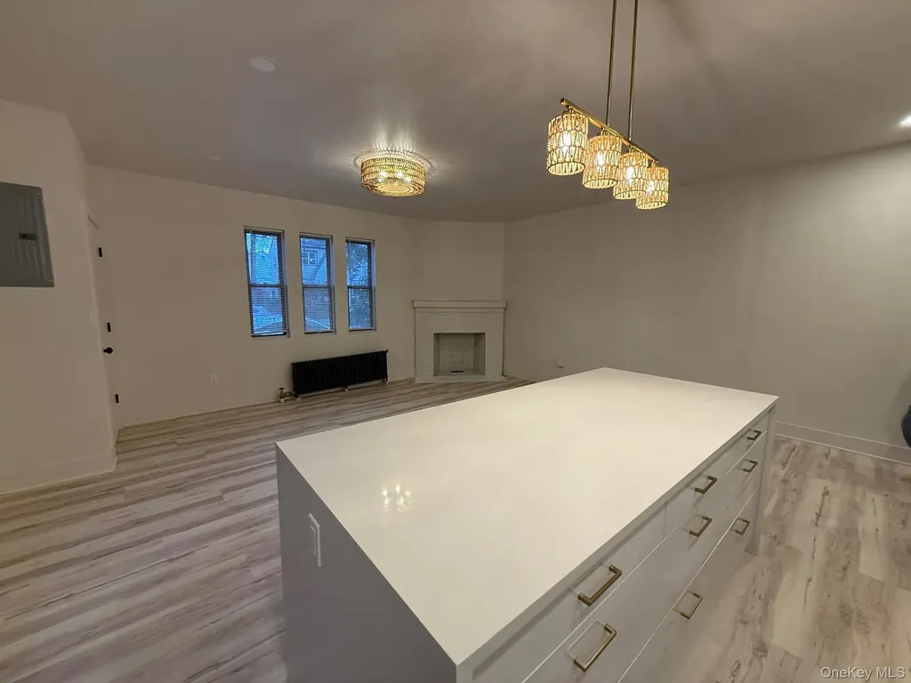 35-25 190th Street Flushing NY 11358