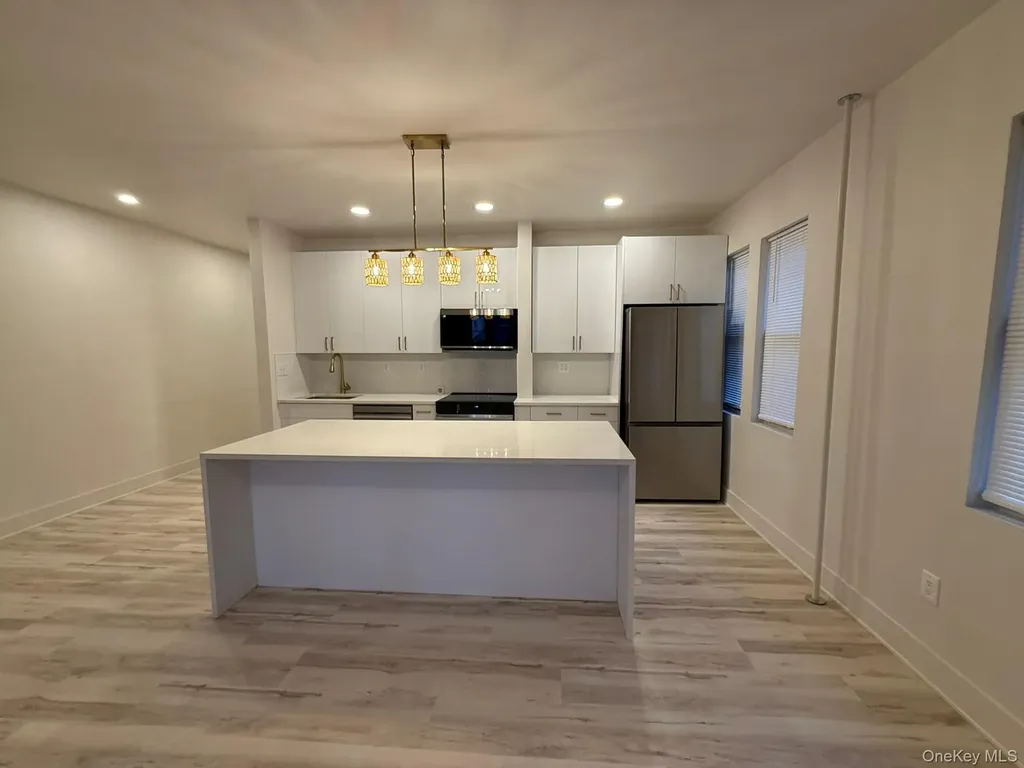 35-25 190th Street Flushing NY 11358