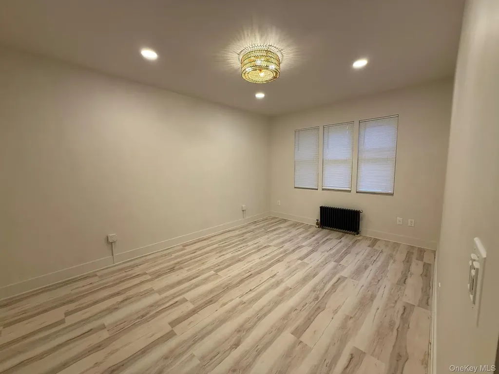 35-25 190th Street Flushing NY 11358