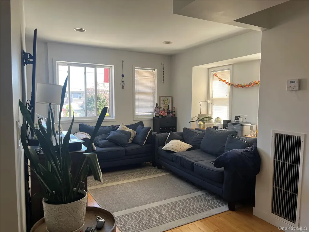 43-14 157 Street Flushing NY 11355