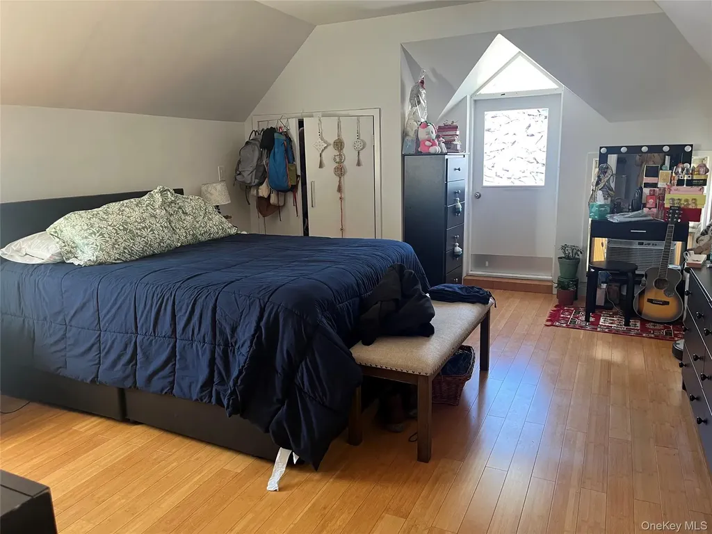 43-14 157 Street Flushing NY 11355