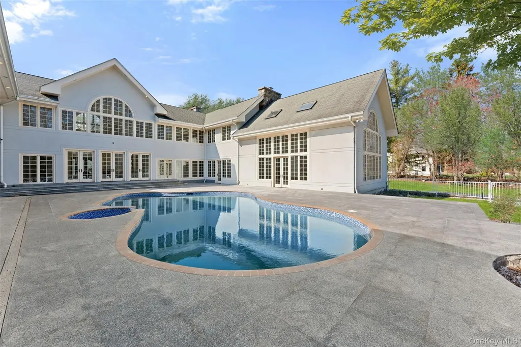 2 High Point Terrace Scarsdale NY 10583
