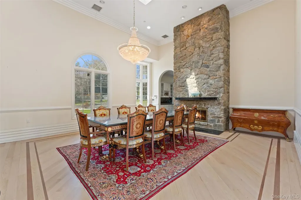2 High Point Terrace Scarsdale NY 10583
