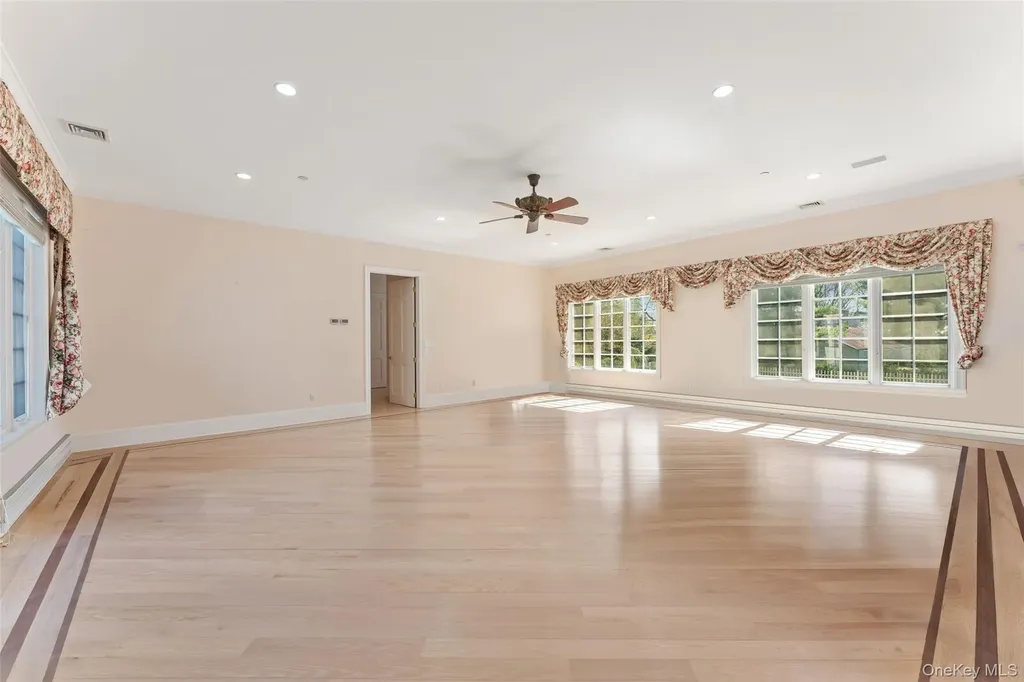 2 High Point Terrace Scarsdale NY 10583