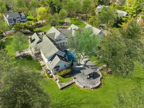 2 High Point Terrace Scarsdale NY 10583