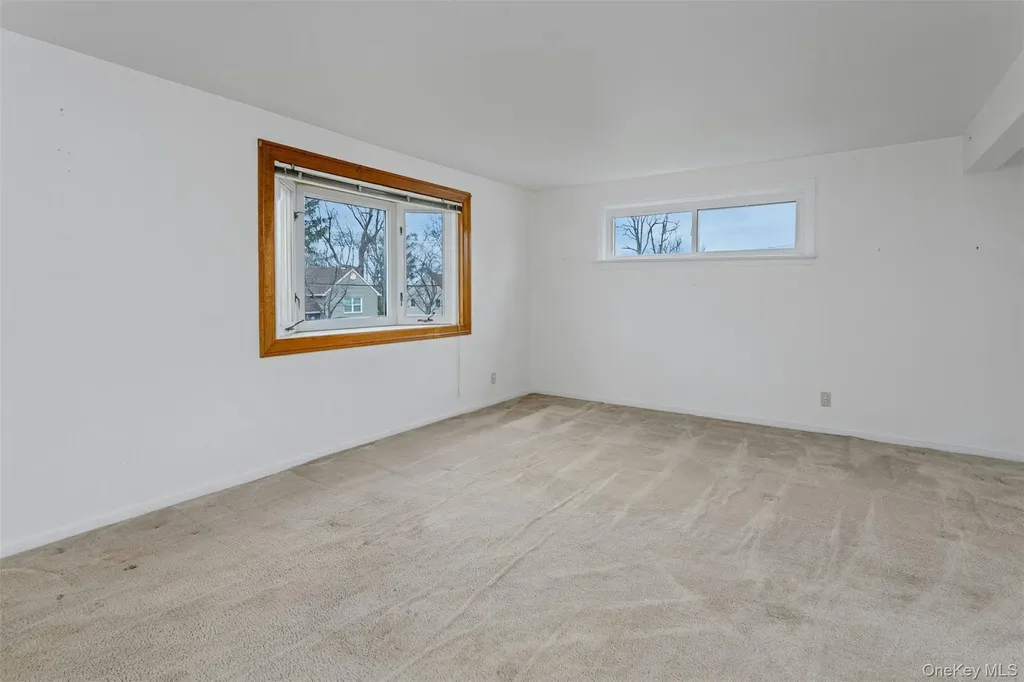 260 Roundhill Drive Yonkers NY 10710