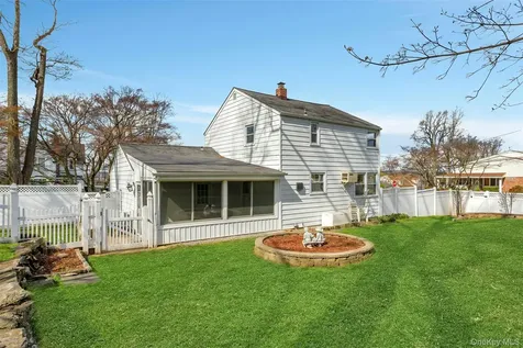260 Roundhill Drive Yonkers NY 10710