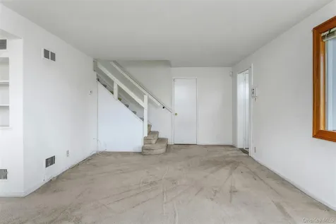 260 Roundhill Drive Yonkers NY 10710