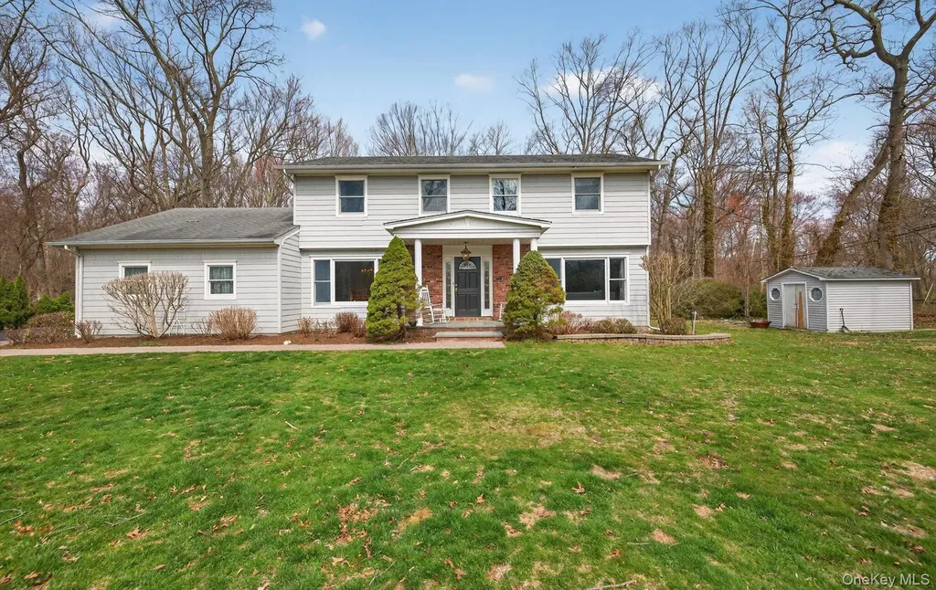 2 Fenimore Lane Huntington NY 11743