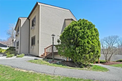 105 Village Drive Brewster NY 10509
