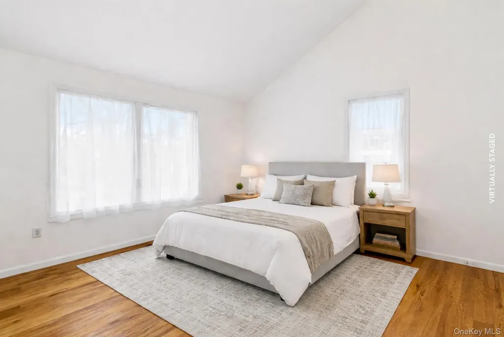 4 Carols Way Hampton Bays NY 11946
