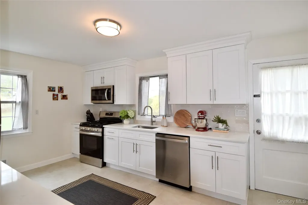 1131 Dobbs Ferry Road White Plains NY 10607