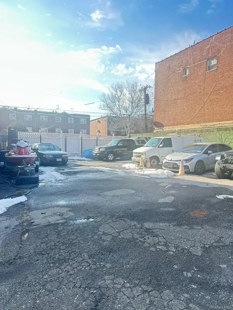 434 Torry Avenue Bronx NY 10473