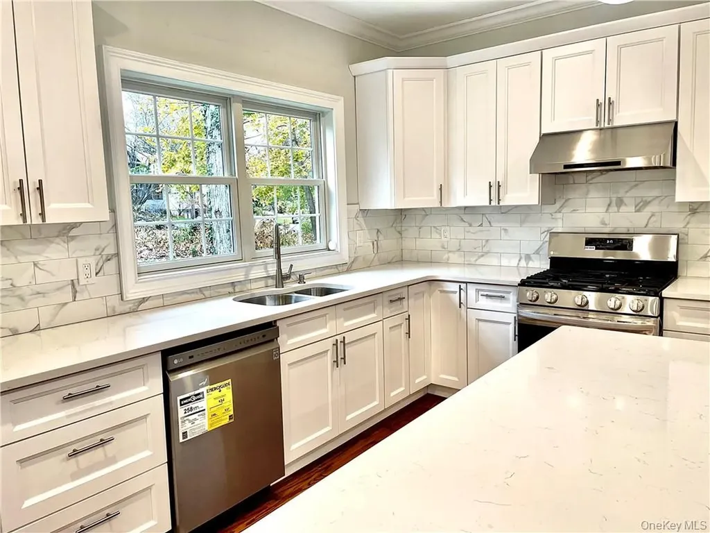 1 Kewanee Road New Rochelle NY 10804