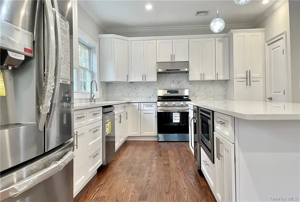 1 Kewanee Road New Rochelle NY 10804
