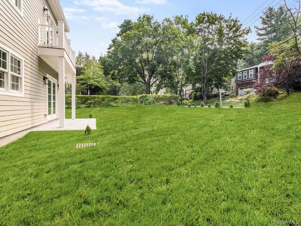 1 Kewanee Road New Rochelle NY 10804