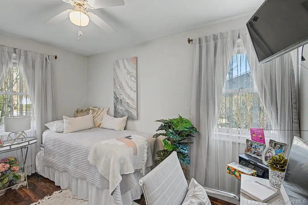 64 Sweetbriar Drive Mastic NY 11950