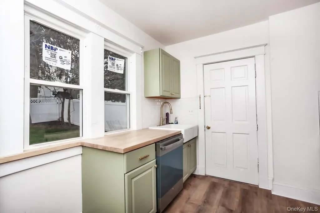 1009 Hudson Avenue Peekskill NY 10566