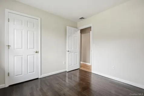 140 Chestnut Ridge Road Mahopac NY 10541