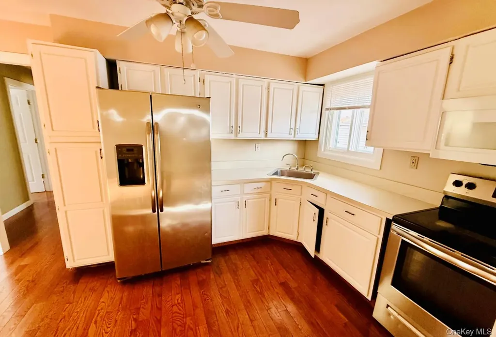 43 Johnson Avenue Ronkonkoma NY 11779