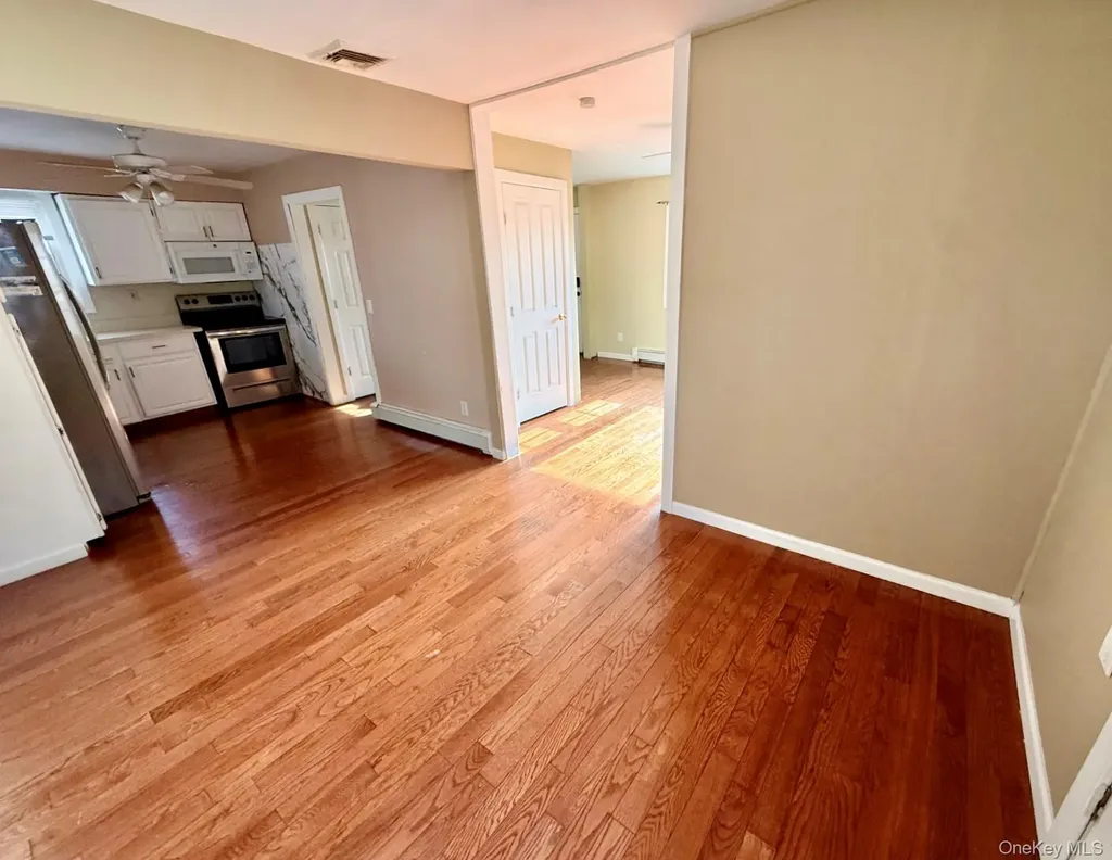43 Johnson Avenue Ronkonkoma NY 11779