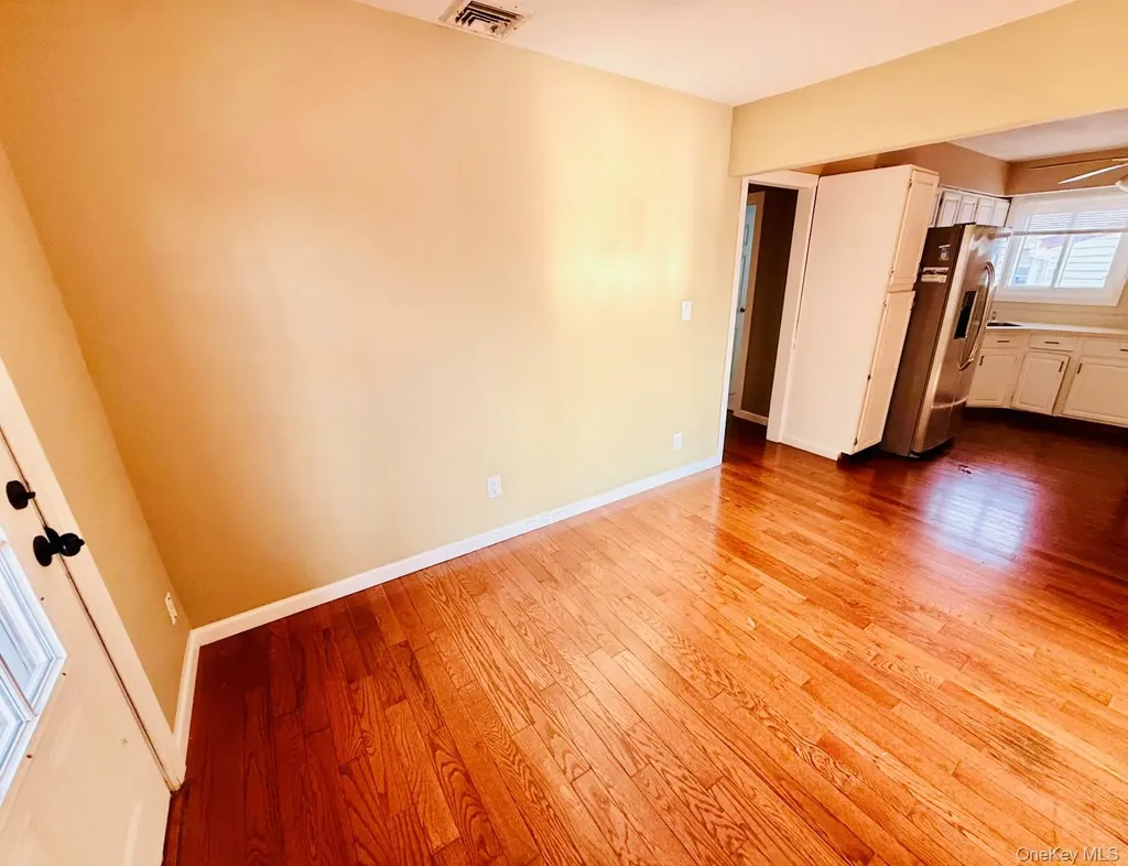 43 Johnson Avenue Ronkonkoma NY 11779