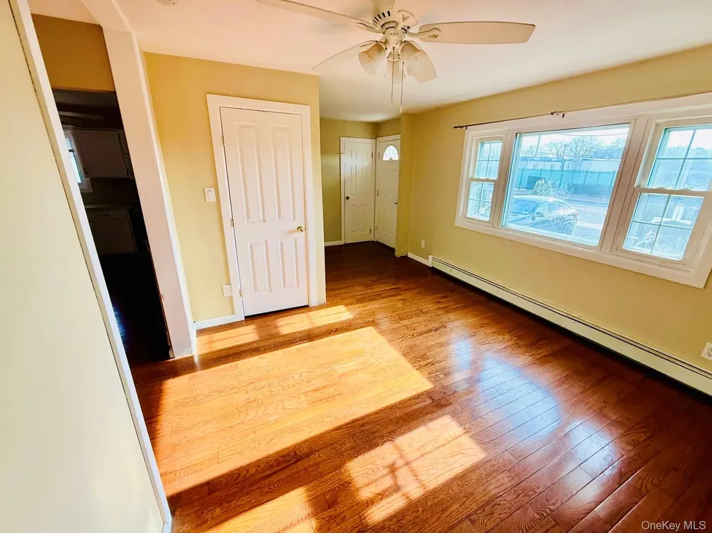 43 Johnson Avenue Ronkonkoma NY 11779