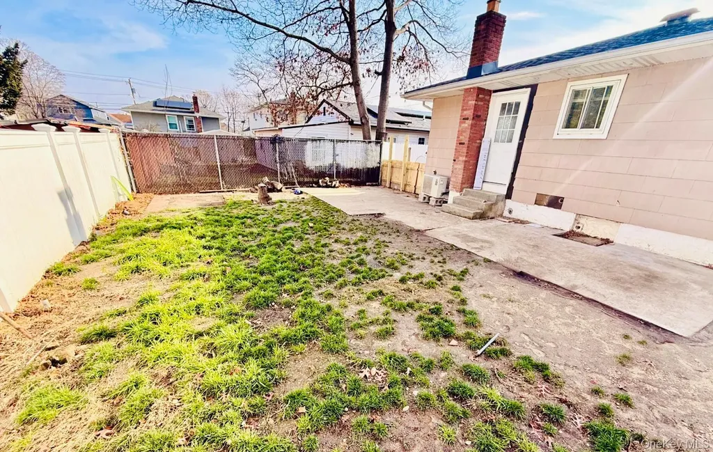 43 Johnson Avenue Ronkonkoma NY 11779