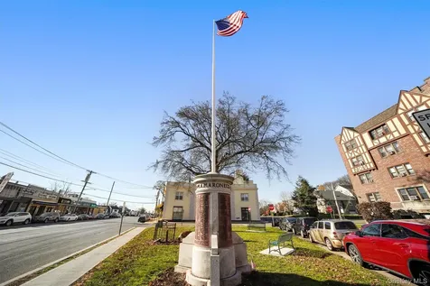 623 Willow Street Mamaroneck NY 10543