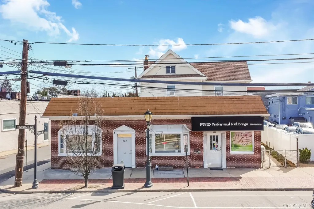 222 Hempstead Avenue Lynbrook NY 11563