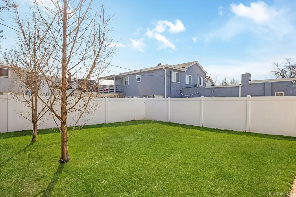 222 Hempstead Avenue Lynbrook NY 11563