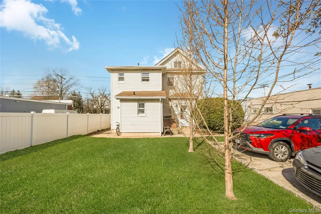 222 Hempstead Avenue Lynbrook NY 11563