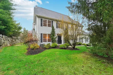 183 Woodlands Drive Tuxedo Park NY 10987