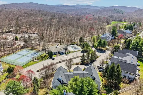 183 Woodlands Drive Tuxedo Park NY 10987
