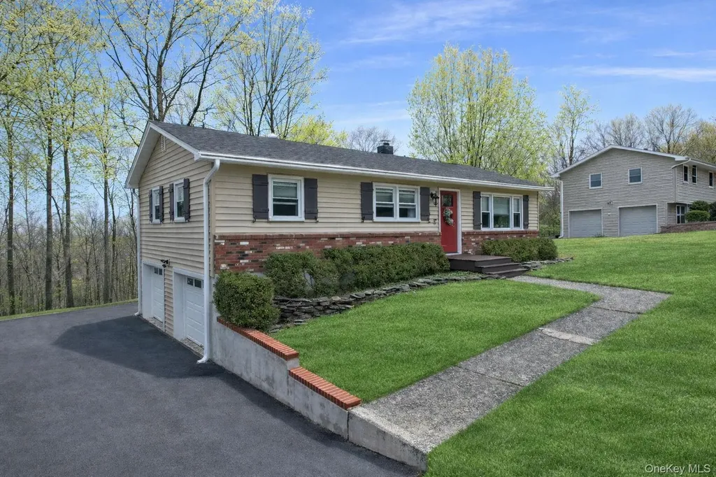 40 Poplar Drive Monroe NY 10950