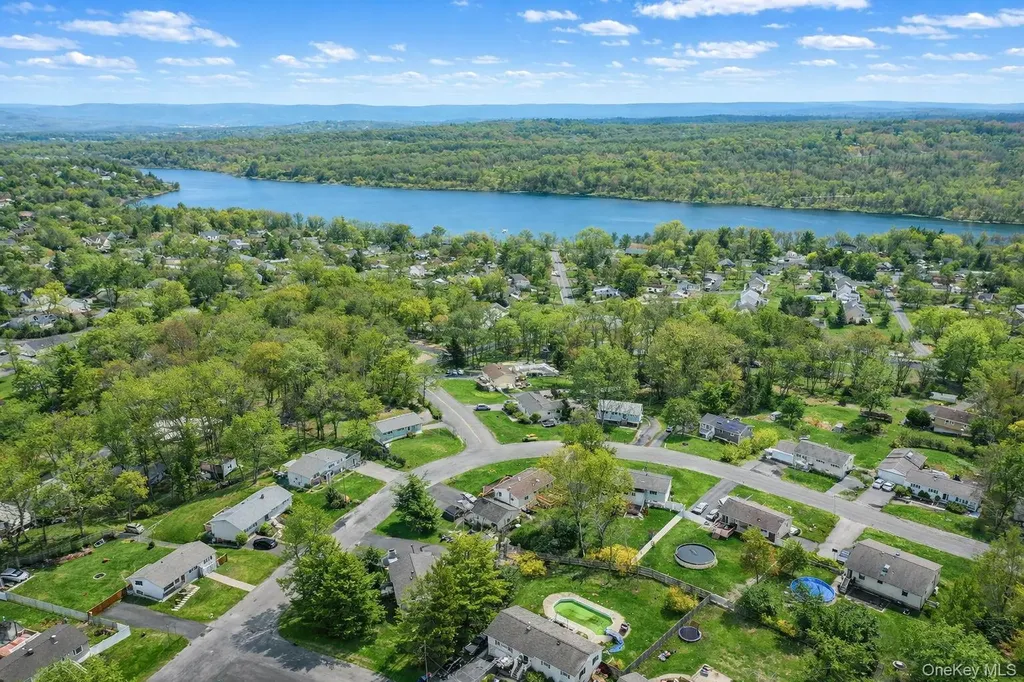 40 Poplar Drive Monroe NY 10950