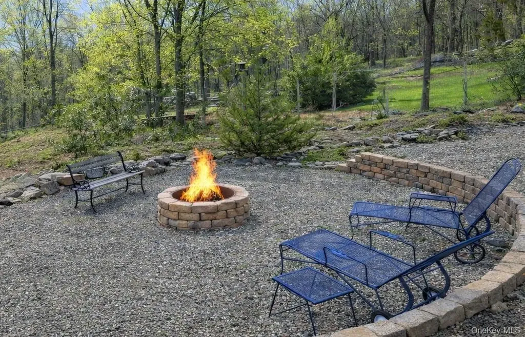 40 Poplar Drive Monroe NY 10950