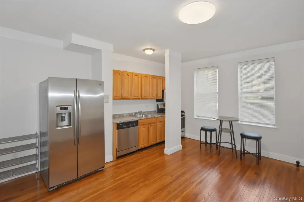 472 Gramatan Avenue Mount Vernon NY 10552