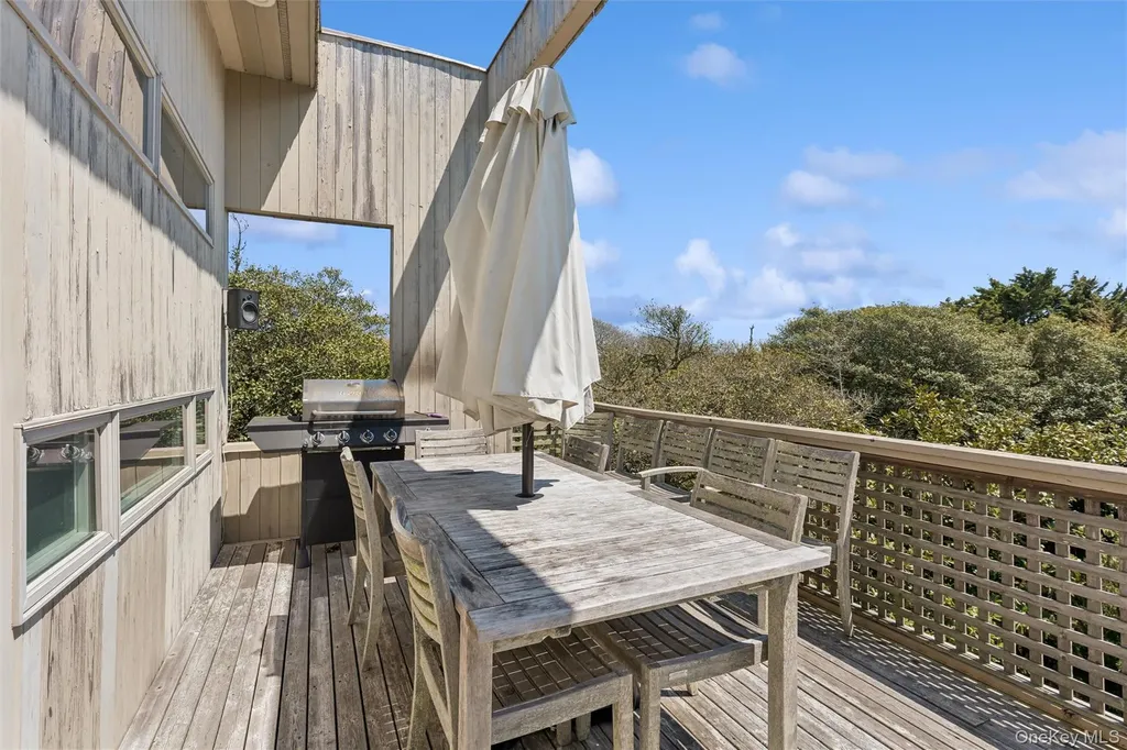287 Bay Walk Fire Island Pines NY 11782