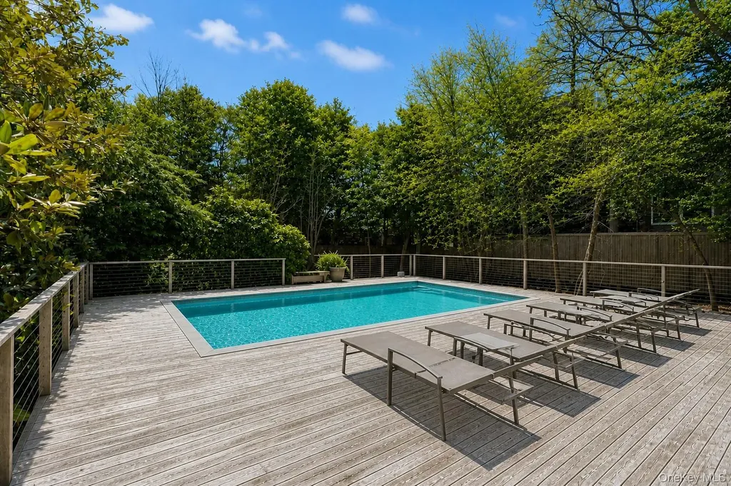 287 Bay Walk Fire Island Pines NY 11782