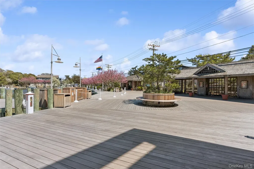 287 Bay Walk Fire Island Pines NY 11782